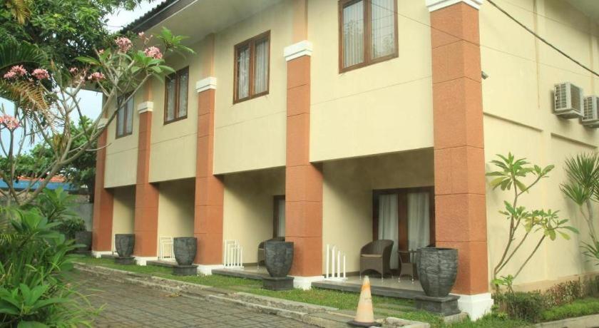 The Arnawa Resor 4*